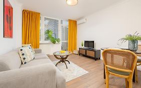 Marszalkowska Stylish Apartment With Balcony Warsaw Center By Noclegi Renters